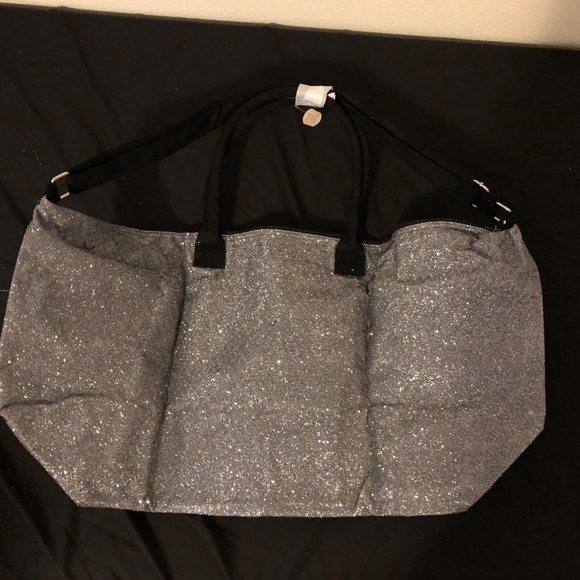 Get away bag - Picture 2 of 2